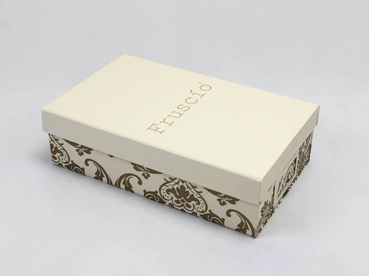 Luxury folding shoe box packaging 
