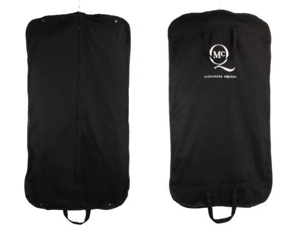 Material Selection of Suit Cover Bag - Newstep