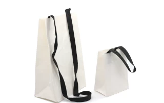 White Washable Wrinkles Kraft Paper Shopping Bags